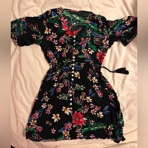 FLORAL BUTTON DRESS